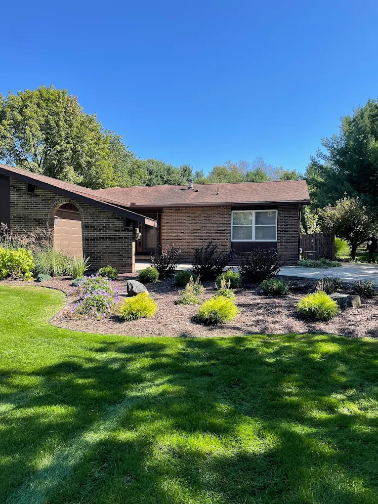 Mulching & Flower Bed Maintenance by Timberline Lawn Care